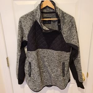 Abercrombie & Fitch Assymetrical Snap Fleece